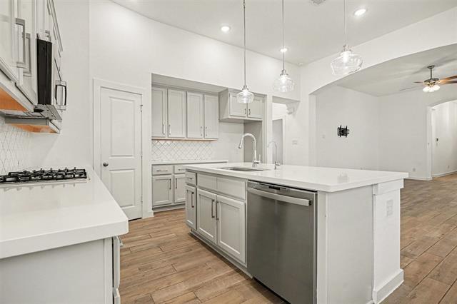 Building Photo - 13024 Sapphire Lake Ln