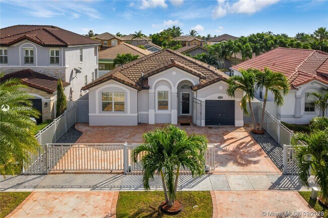 Building Photo - 15438 SW 23rd Ln