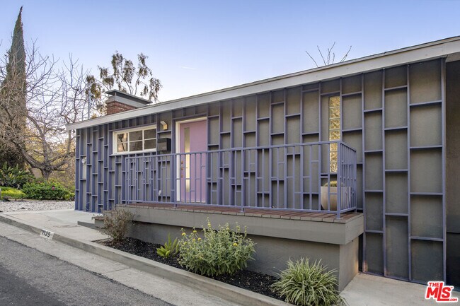 Building Photo - 1125 Oban Dr