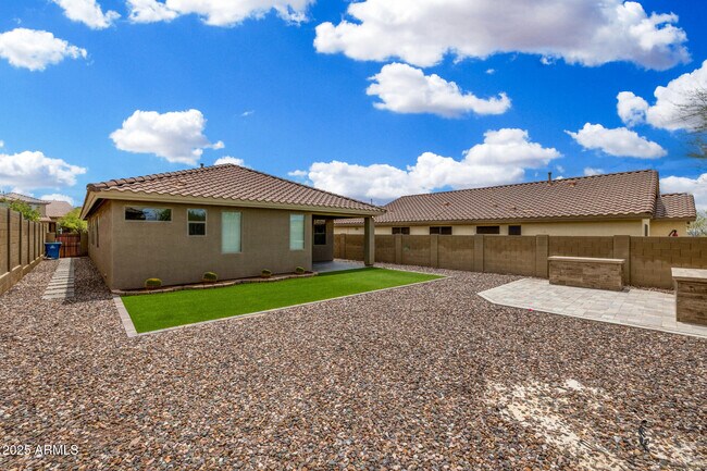 Building Photo - 3816 Adamanda Ct