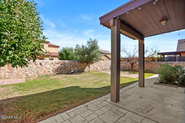 Building Photo - 14685 Holsteiner Ct
