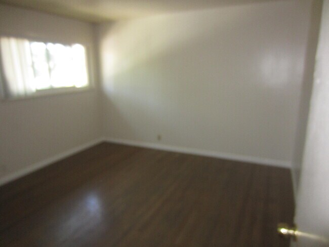 Building Photo - 1557 Hudson St