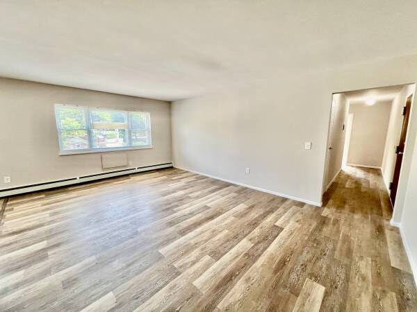 Building Photo - 270 Bloomfield Ave