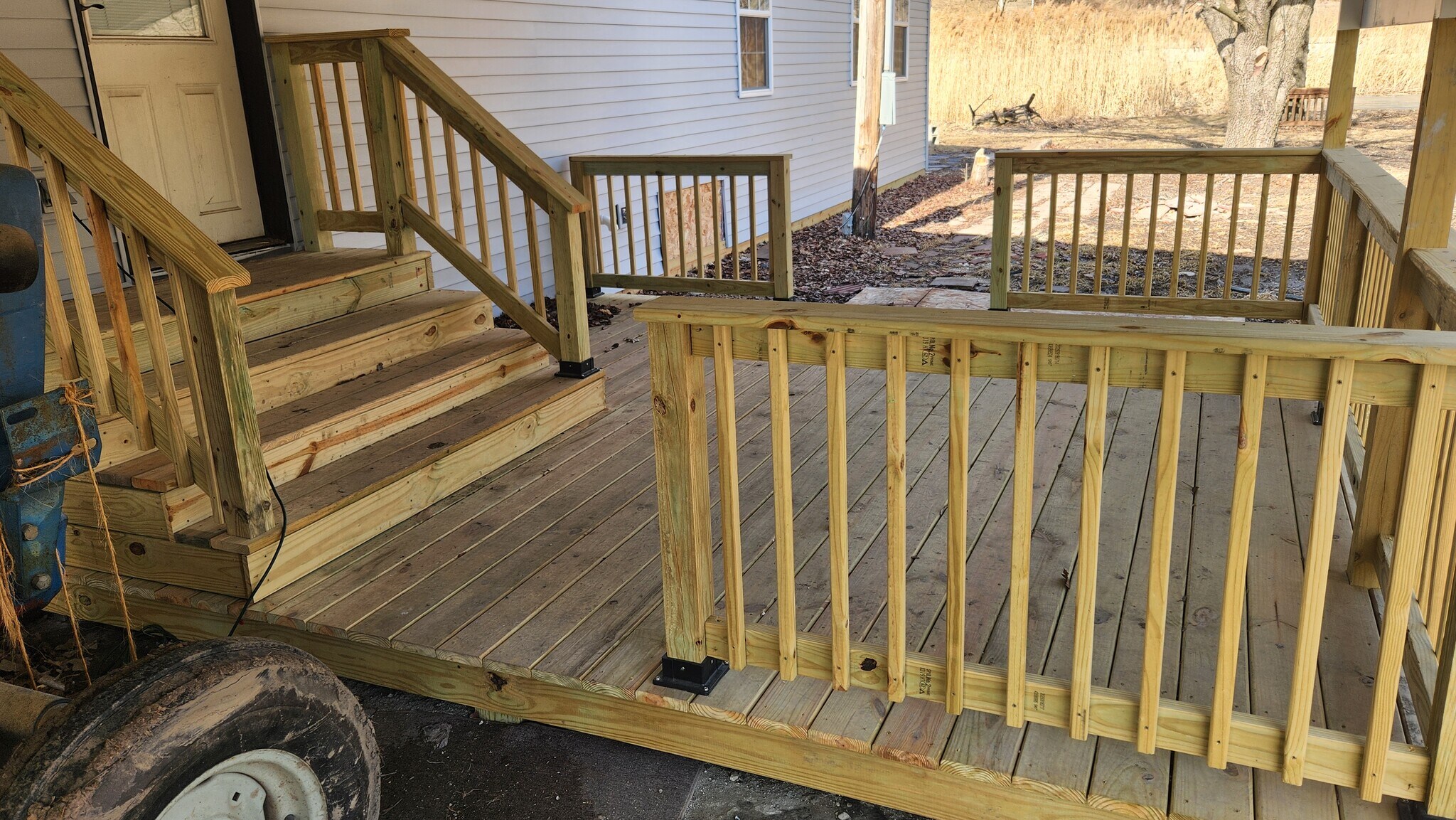 Building Photo - 433 N Crotty Ln