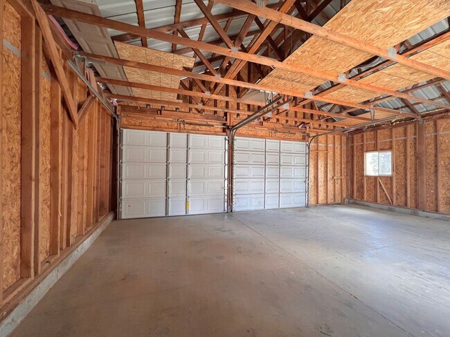 Building Photo - 65280 76th St