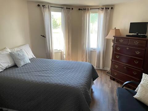 Building Photo - 124 Lake Ridge Dr