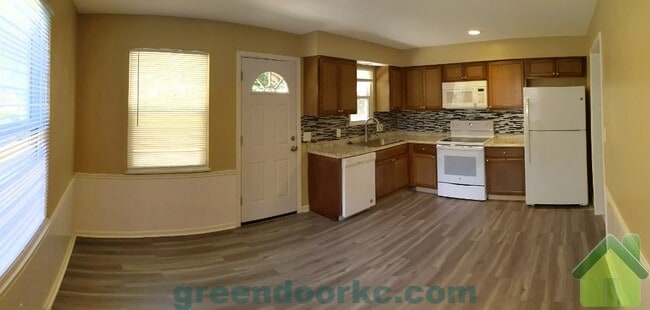 Building Photo - 503 S Cardinal Dr