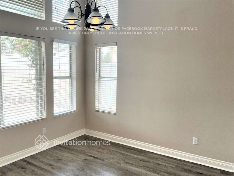 Building Photo - 2640 Copper Cove Dr