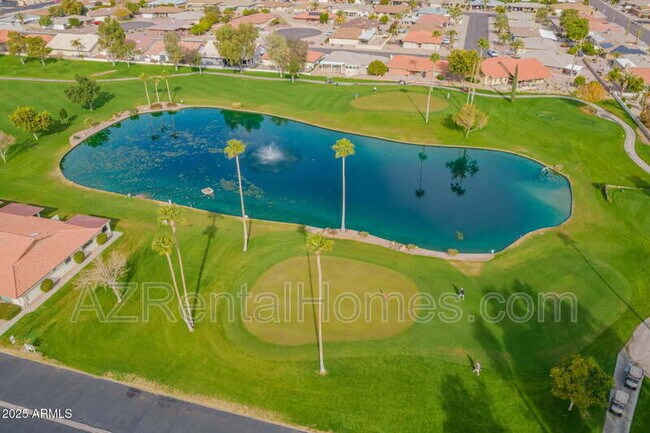 Building Photo - 2064 S Farnsworth Dr
