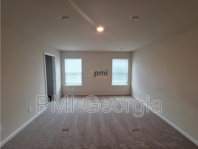 Building Photo - 110 Foley Dr