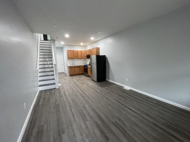 Primary Photo - 1234 Morton St