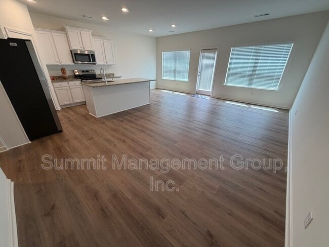 Building Photo - 1506 Aralynn Ct