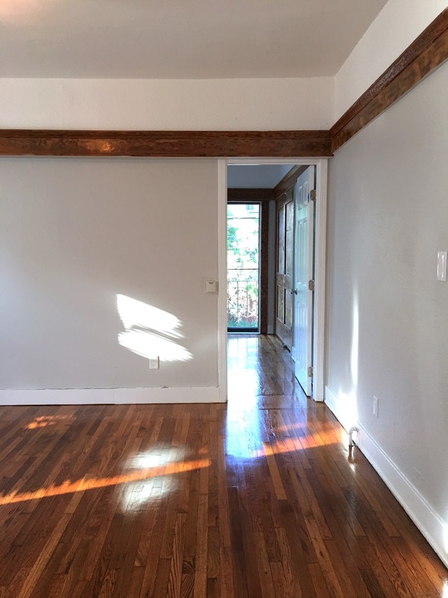 LR - 1428 E Florida St