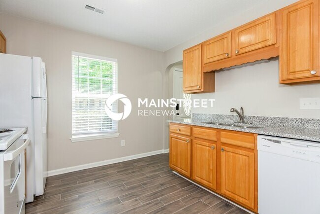 Building Photo - 3 Bedroom Pet-Friendly Home in Gastonia, NC with Main Street Renewal