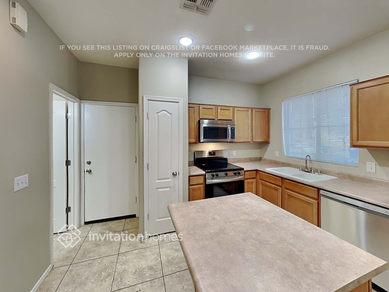 Building Photo - 22045 N 30th Dr