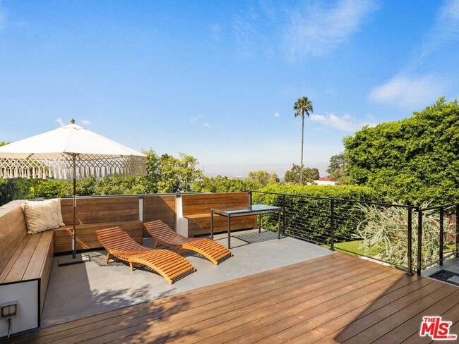 Building Photo - 3606 Berry Dr