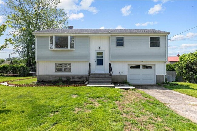 Primary Photo - 21 Reardon Dr