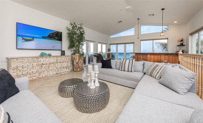 Building Photo - 302 Balboa St