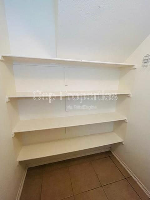 Building Photo - 9819 Autumn Pl