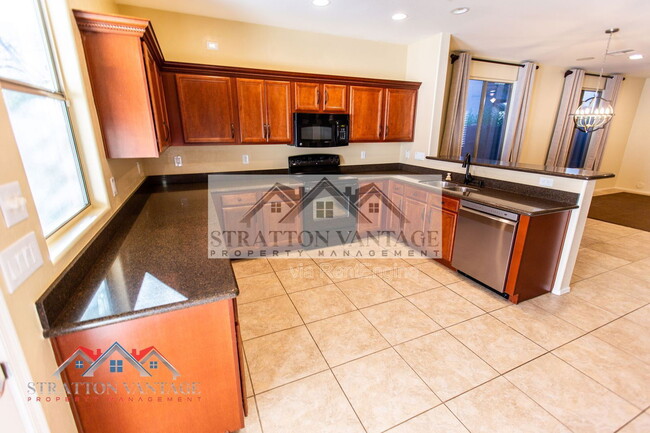 Building Photo - 12687 W Lowden Rd