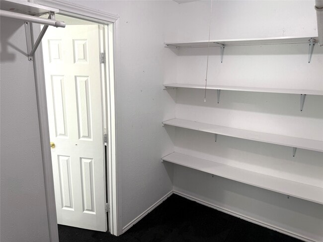 Building Photo - 9822 Candy Ct