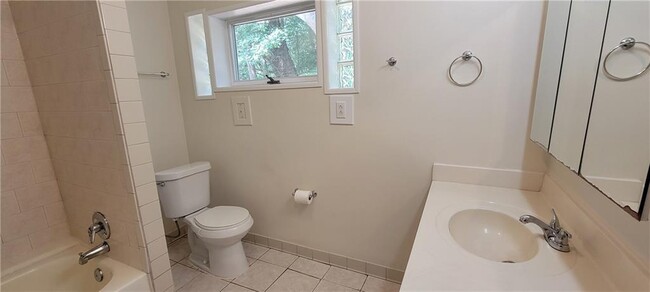 Building Photo - 5228 Central Church Rd