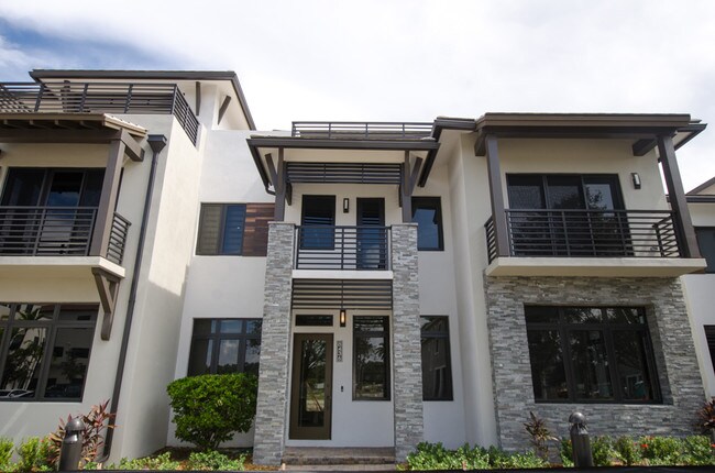 Building Photo - 8436 N W 51st Terrace