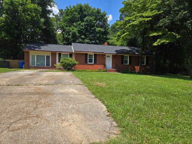 Primary Photo - 1731 Stratford Rd