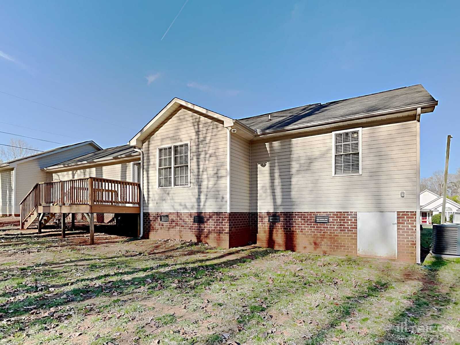 Building Photo - 661 Beavers Cove Ln NW