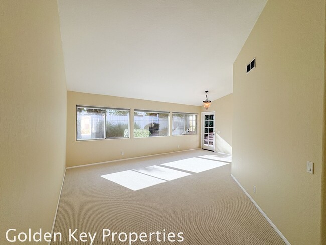 Building Photo - Welcome to the Marlado Community of Oceans...