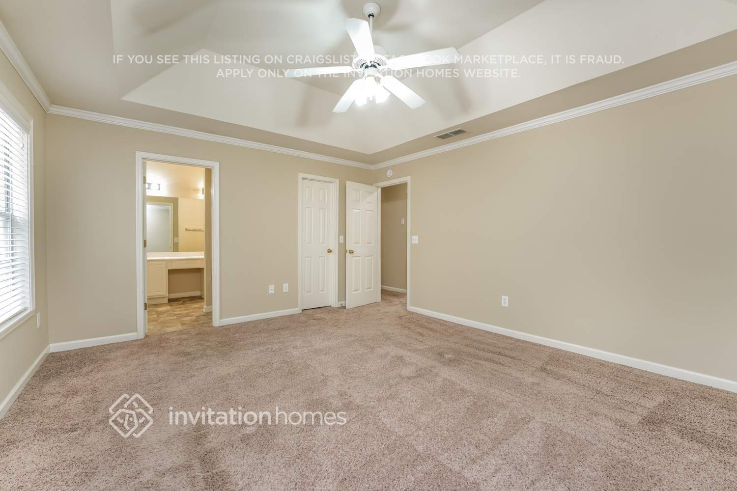 Building Photo - 2315 Shady Oaks Dr