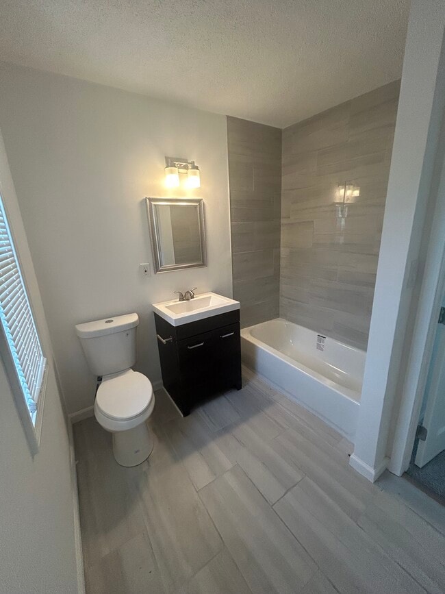 Building Photo - 5207 Blue Ridge Cutoff