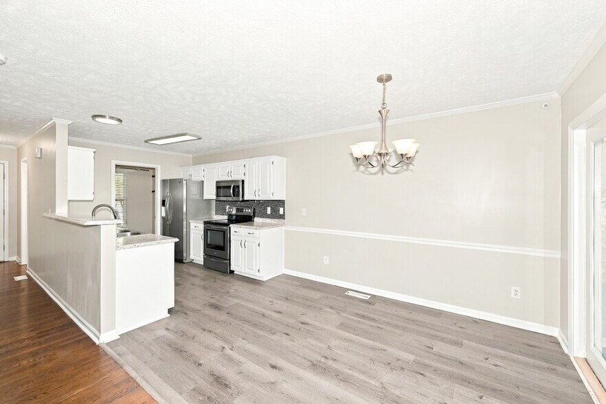 Building Photo - 937 Pebble Beach Cir