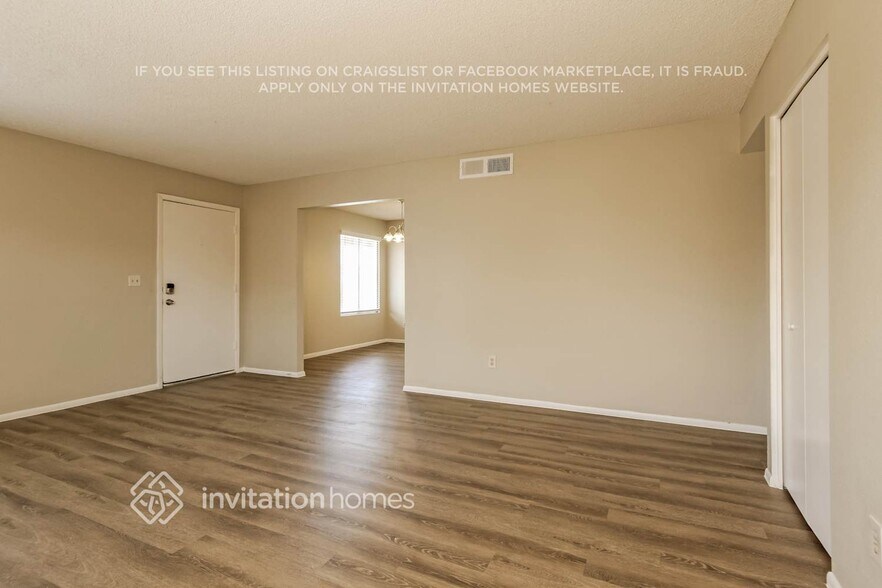 Building Photo - 6925 W Montebello Ave