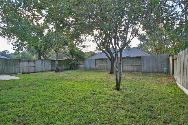 Building Photo - 21035 Summer Trace Ln