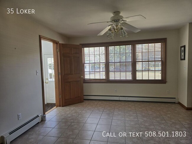 Building Photo - 35 Loker-