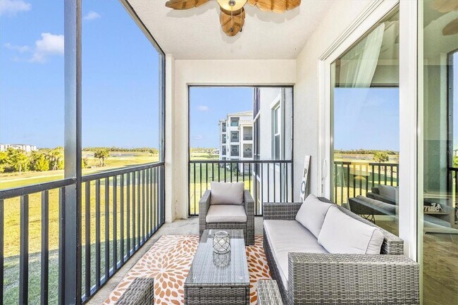 Building Photo - 12240 Wellen Golf St