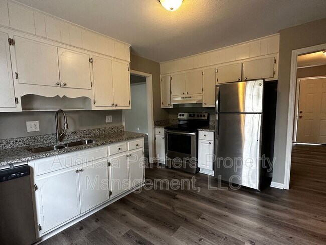 Building Photo - 4565 Rockdale Ct