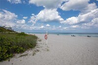 Building Photo - 9172 Collins Ave