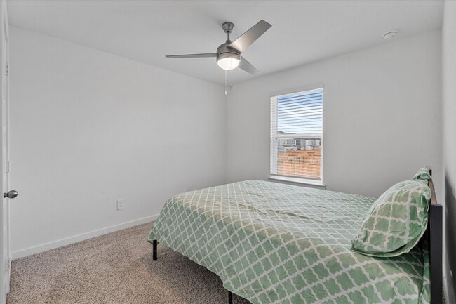 Building Photo - 10116 Penryn Frst Trl