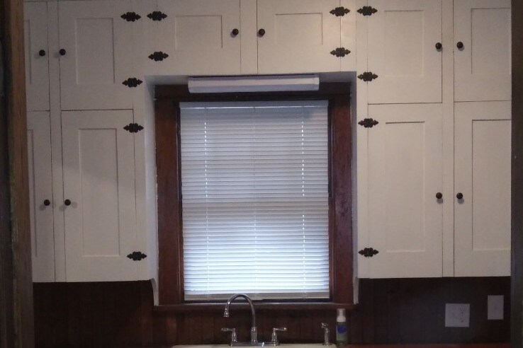 Kitchen Area - 1145 s freedom ave