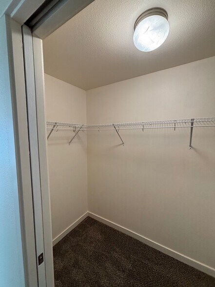 Main Bedroom Walk in Closet - 13110 NE 25th St