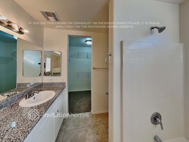 Building Photo - 2369 W Silver Creek Ln