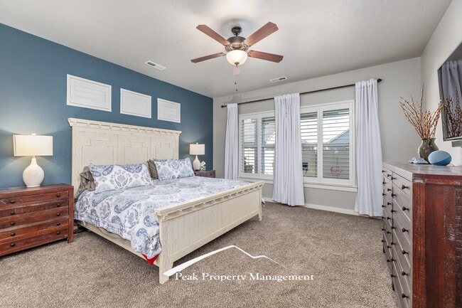 Building Photo - 18272 N Wild Goose Ave