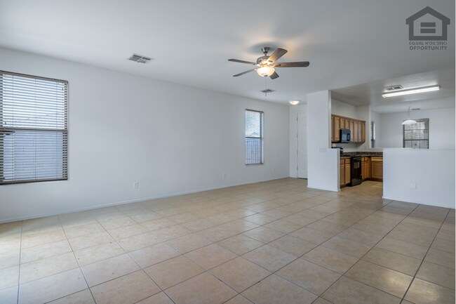 Building Photo - 4Bed/2Bath House in Maricopa! Move-In Ready on 11/12/2026!