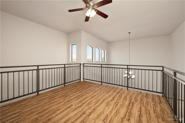 Building Photo - 810 S Taylor Rd