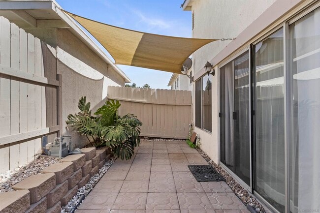 Building Photo - 3569 Surf Pl