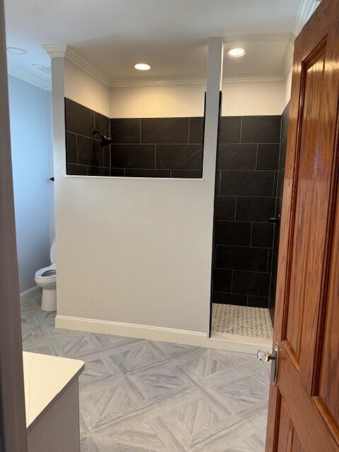 Building Photo - 414 E Bay St