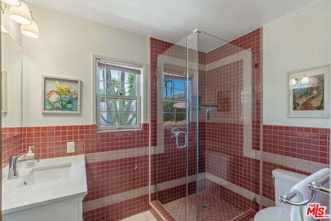 Building Photo - 3599 El Gaucho Cir E