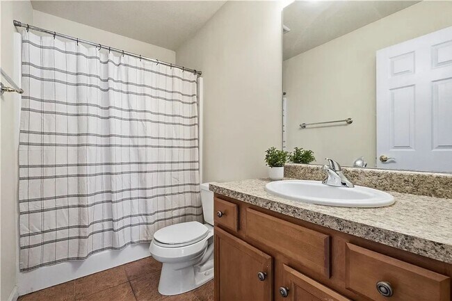 Building Photo - 10565 Cherry Grove Ct